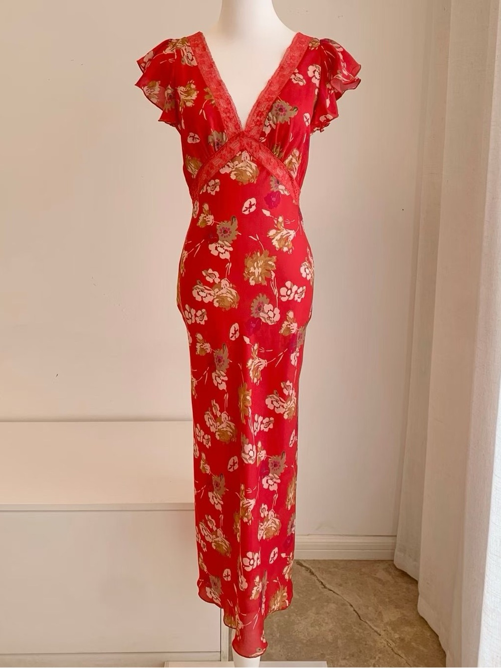 NWOT Realisation Par The Fleur Dress in Scarlett - Picture 8 of 12